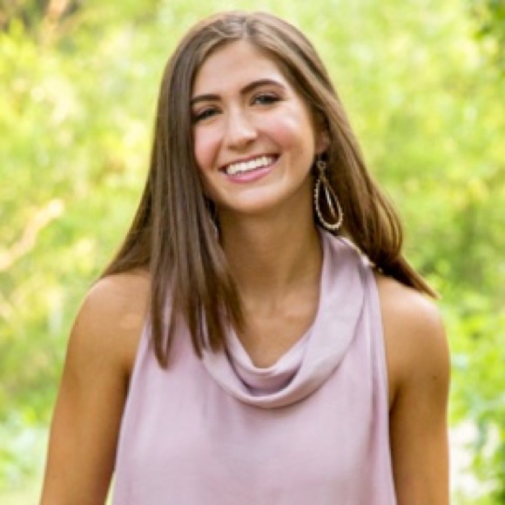 Meet your Posher, Lily